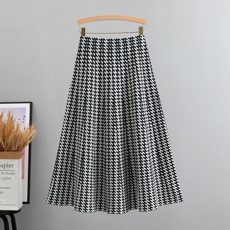 Autumn Winter Chic Long Women Knit Dress Fashion Designer A Line Casual Skirt Soft Warm Lady Sweater Skirt