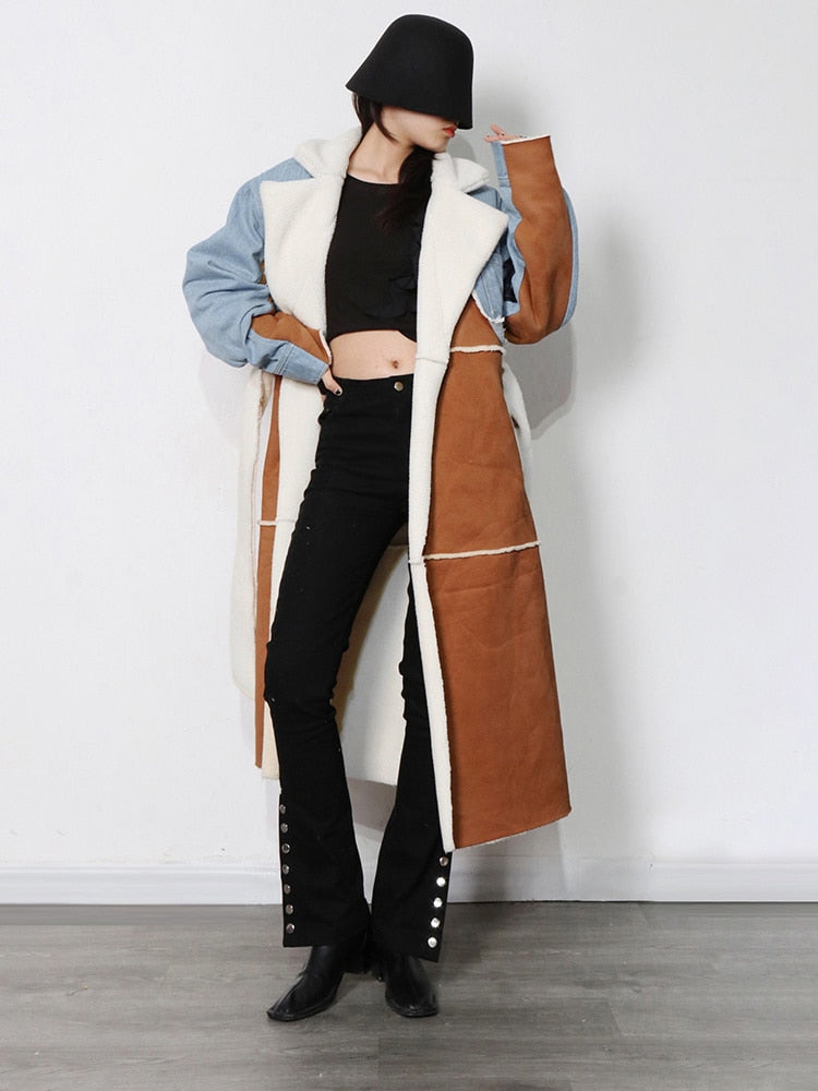 TWOTWINSTYLE Lace Up Patchwork Denim Lambswool Jacket For Women Lapel Long Sleeve Hit Color Casual Jackets Female Fashion Winter
