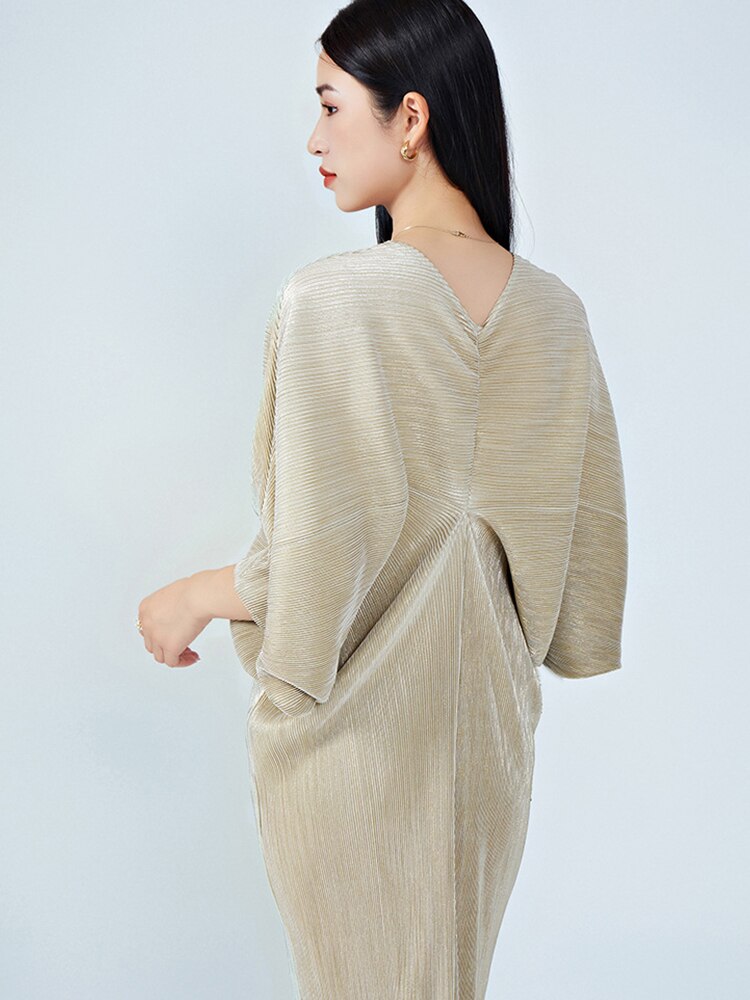 Pleated Solid Casual Women Dress Korea Summer New Arrival Personality Fashion Loose V-neck Short Sleeve Dress