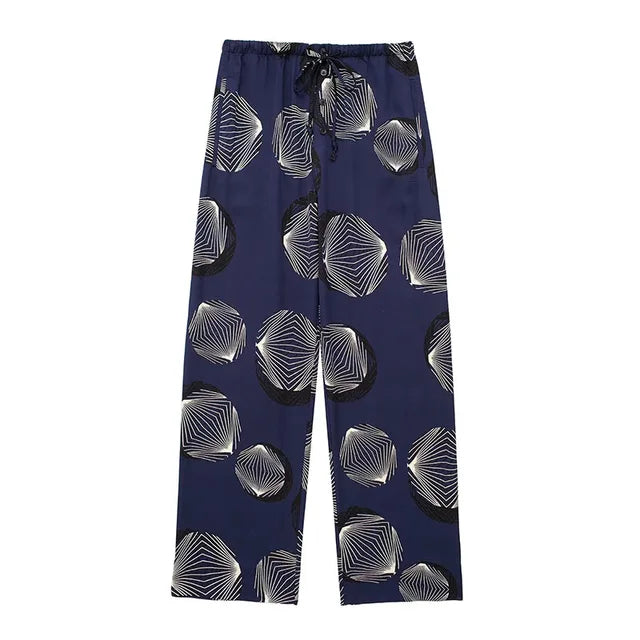 Fashion printed shirt and casual pants