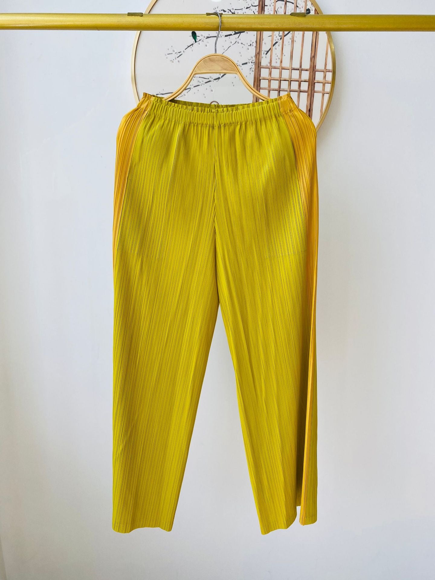High-end Pleated Fashion Irregular Casual Top and Pants Set