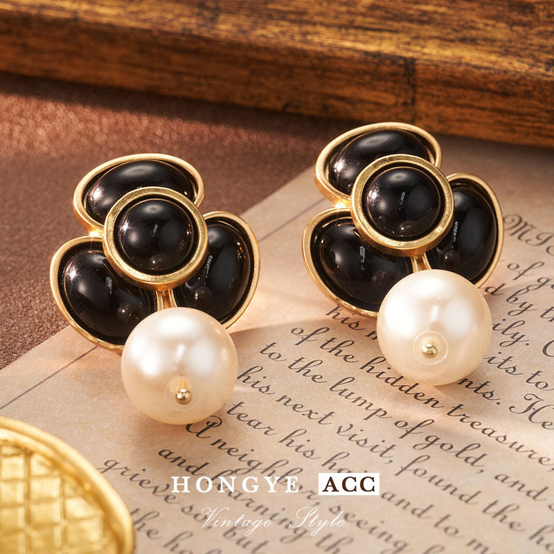 Retro Metal Stud Earrings Enamel Geometric irregularity for Women Jewerly