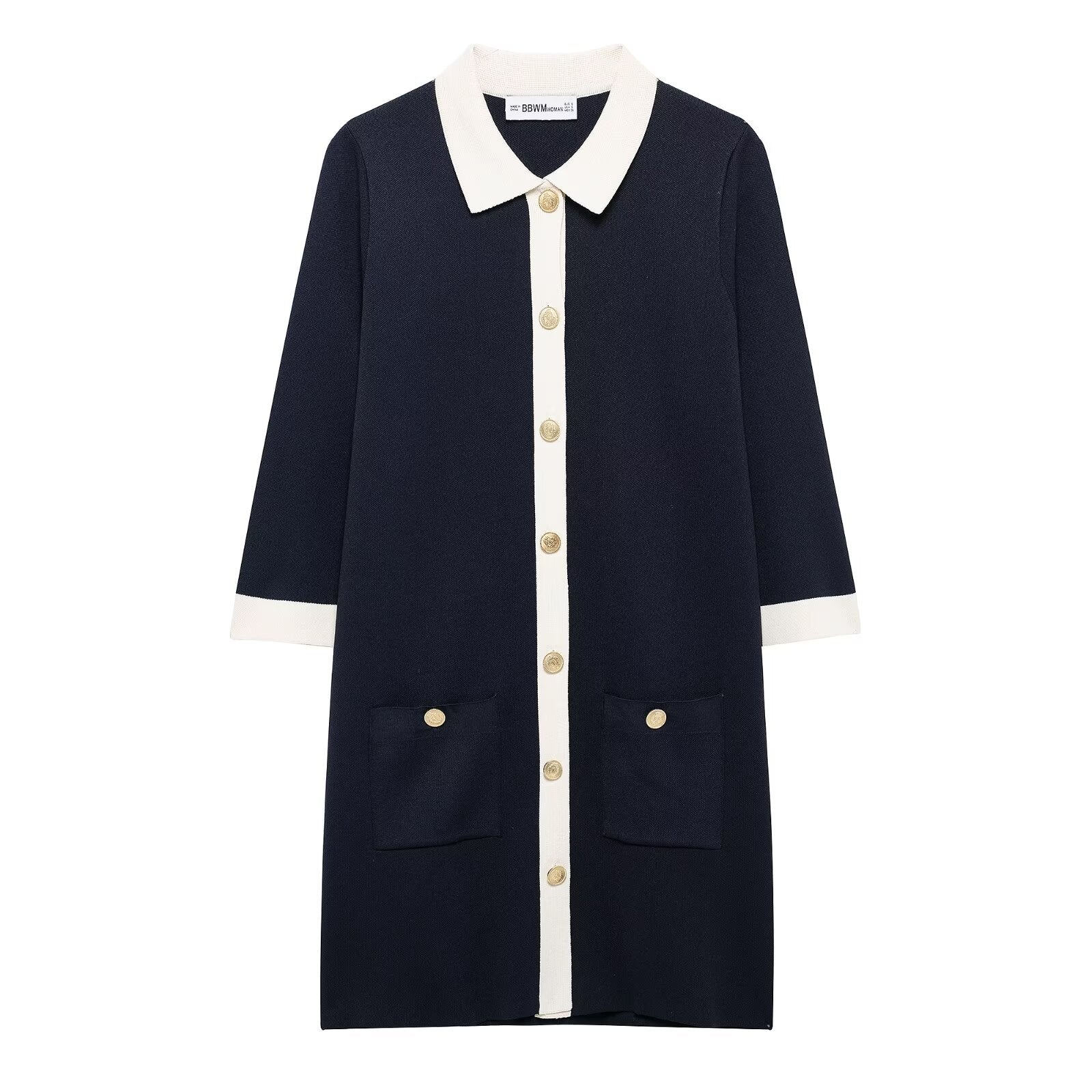 Fashion collar black and white contrasting knitted dress