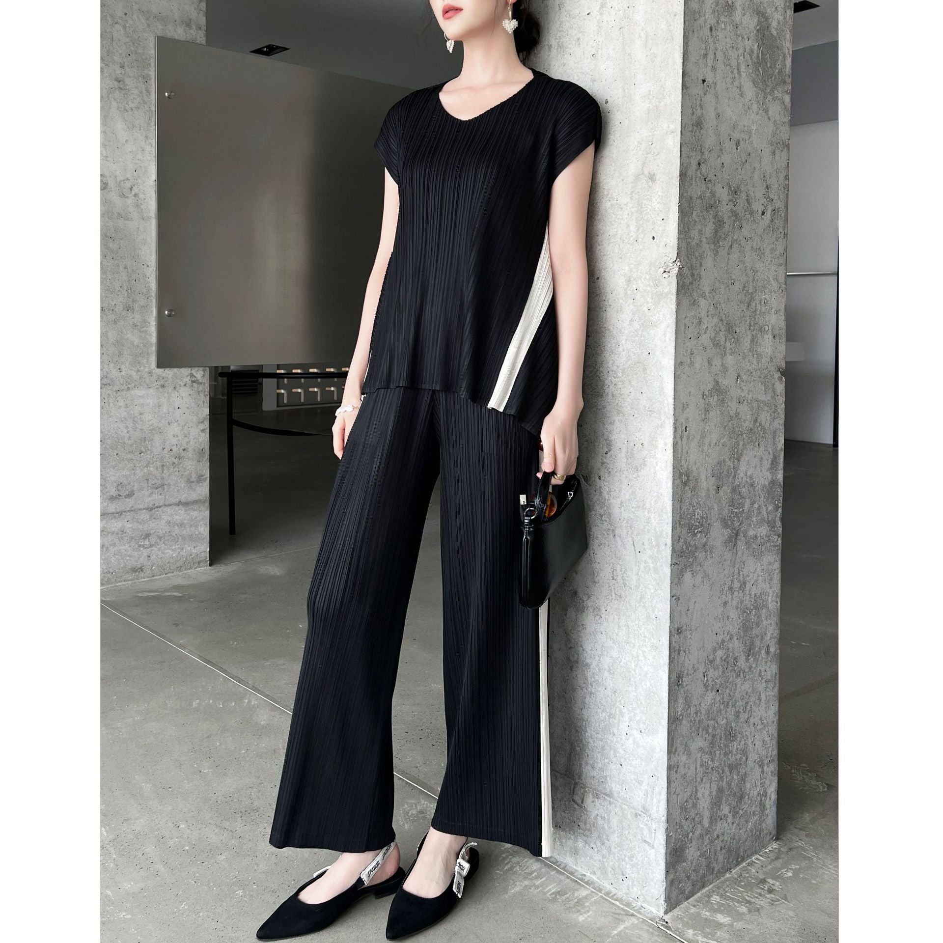 High-end Pleated Fashion Irregular Casual Top and Pants Set