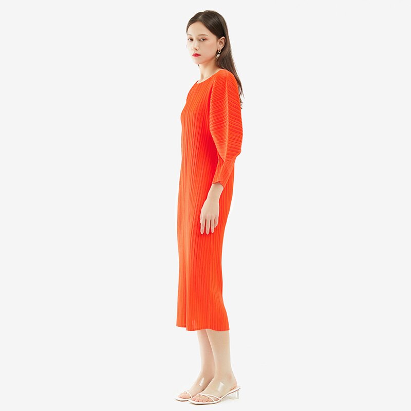Pleated Bat Sleeve Dress Women Spring New Korean Fashion Long Sleeve Casual Elegant Long Aesthetic Clothes