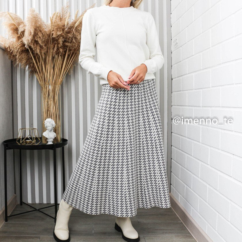 Autumn Winter Chic Long Women Knit Dress Fashion Designer A Line Casual Skirt Soft Warm Lady Sweater Skirt