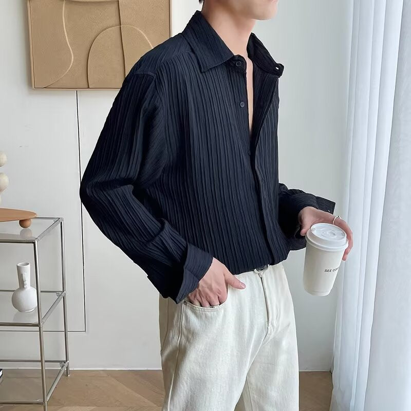 Light luxury long sleeved shirt for men with a sense of luxury and loose fit