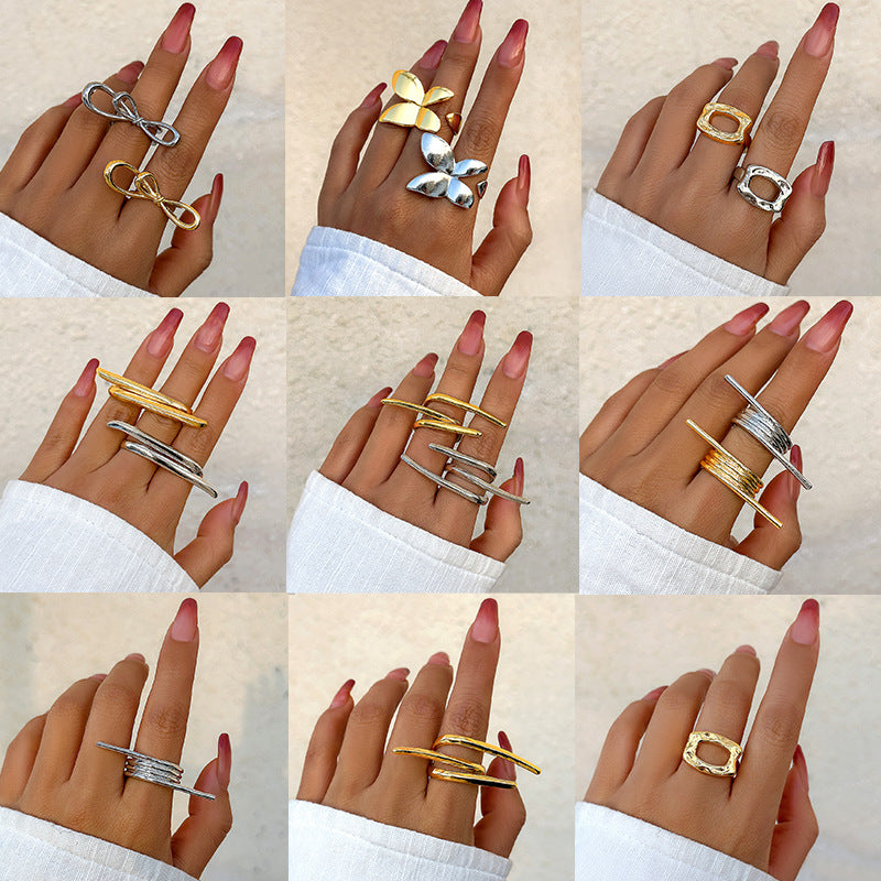 Metallic smooth butterfly ring for women, simple and exaggerated French bow ring