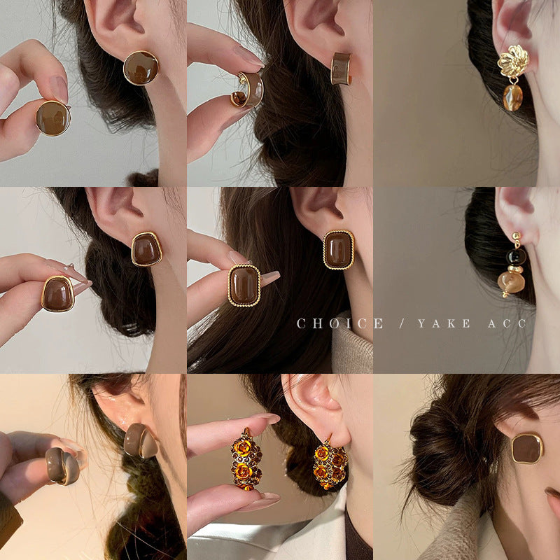 925 Silver Needle Maillard Brown Amber stud earrings for women with a high-end look, designed pearl earrings