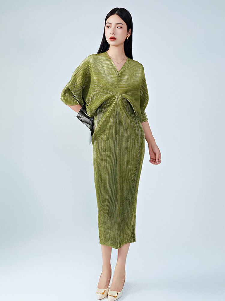 Pleated Solid Casual Women Dress Korea Summer New Arrival Personality Fashion Loose V-neck Short Sleeve Dress