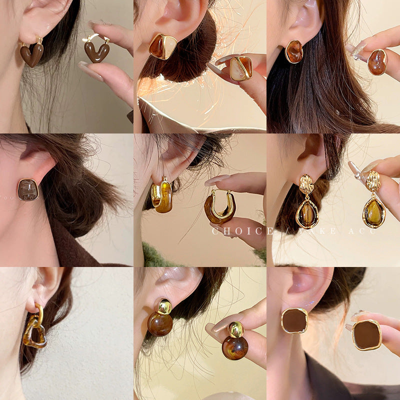 925 Silver Needle Maillard Brown Amber stud earrings for women with a high-end look, designed pearl earrings