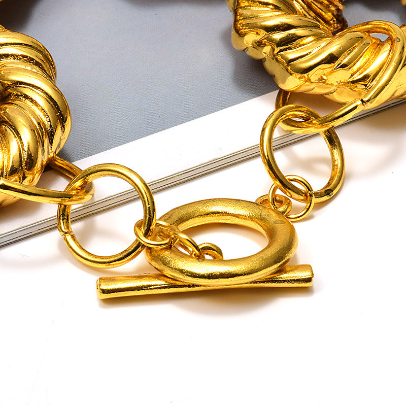 Fashion Gold Bracelet Twist Metal Women's Accessories