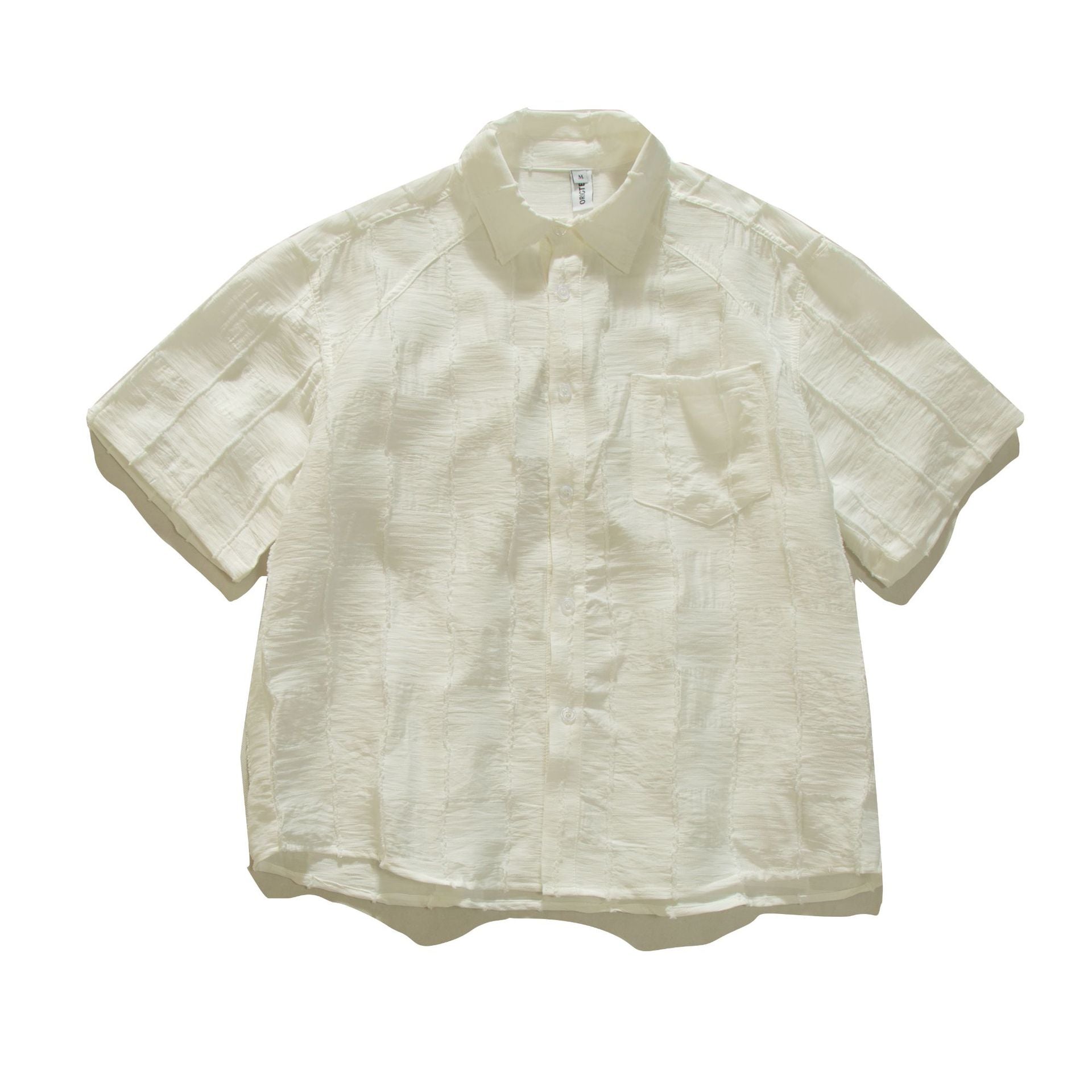 Loose short sleeved shirt for men