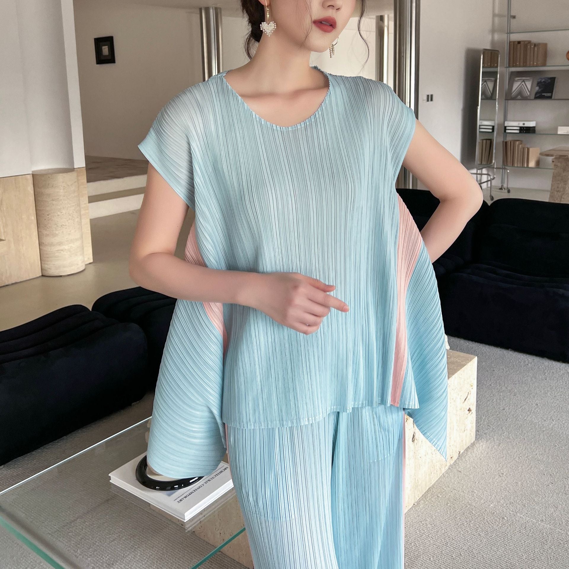 High-end Pleated Fashion Irregular Casual Top and Pants Set
