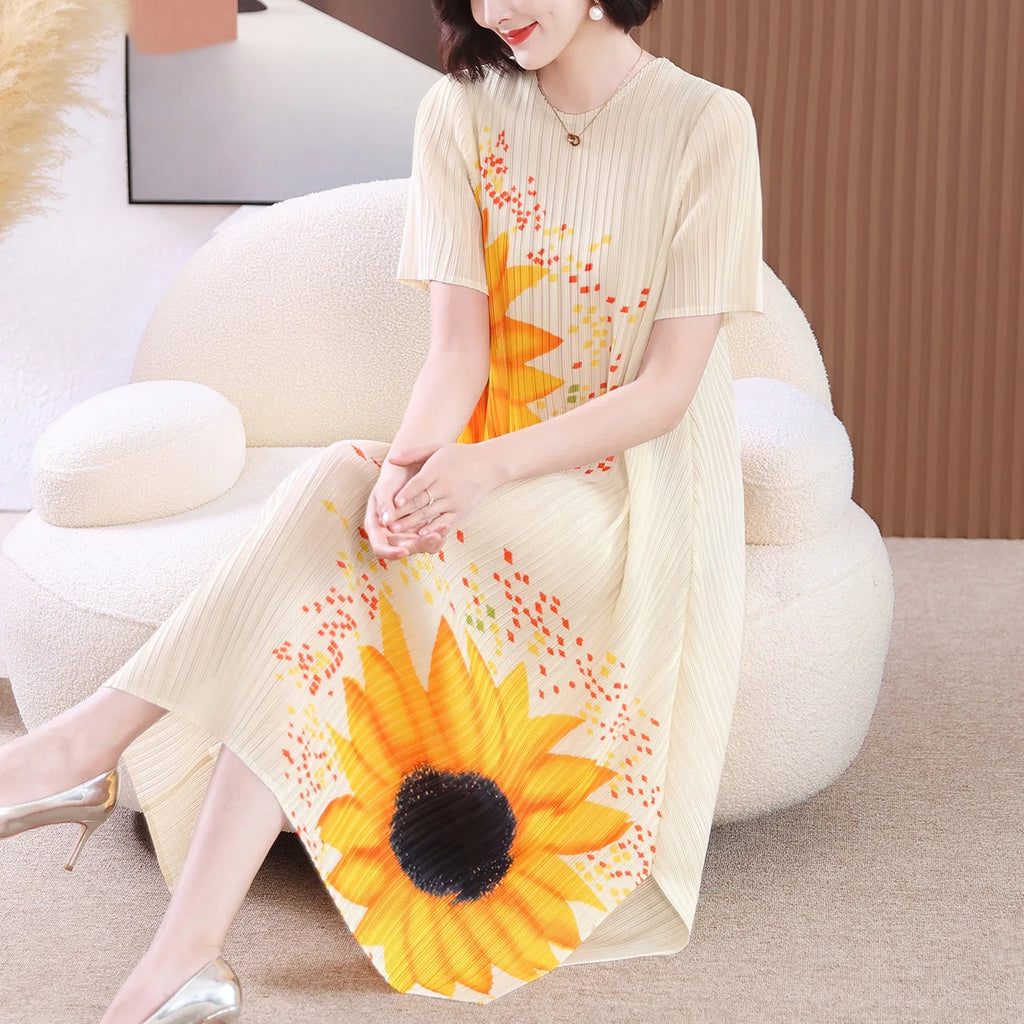 Noble Lady Elegant Casual Miyake Dress  New Arrival Mom Summer Fashion Loose Large Size Women's Pleated Long Dresses Women