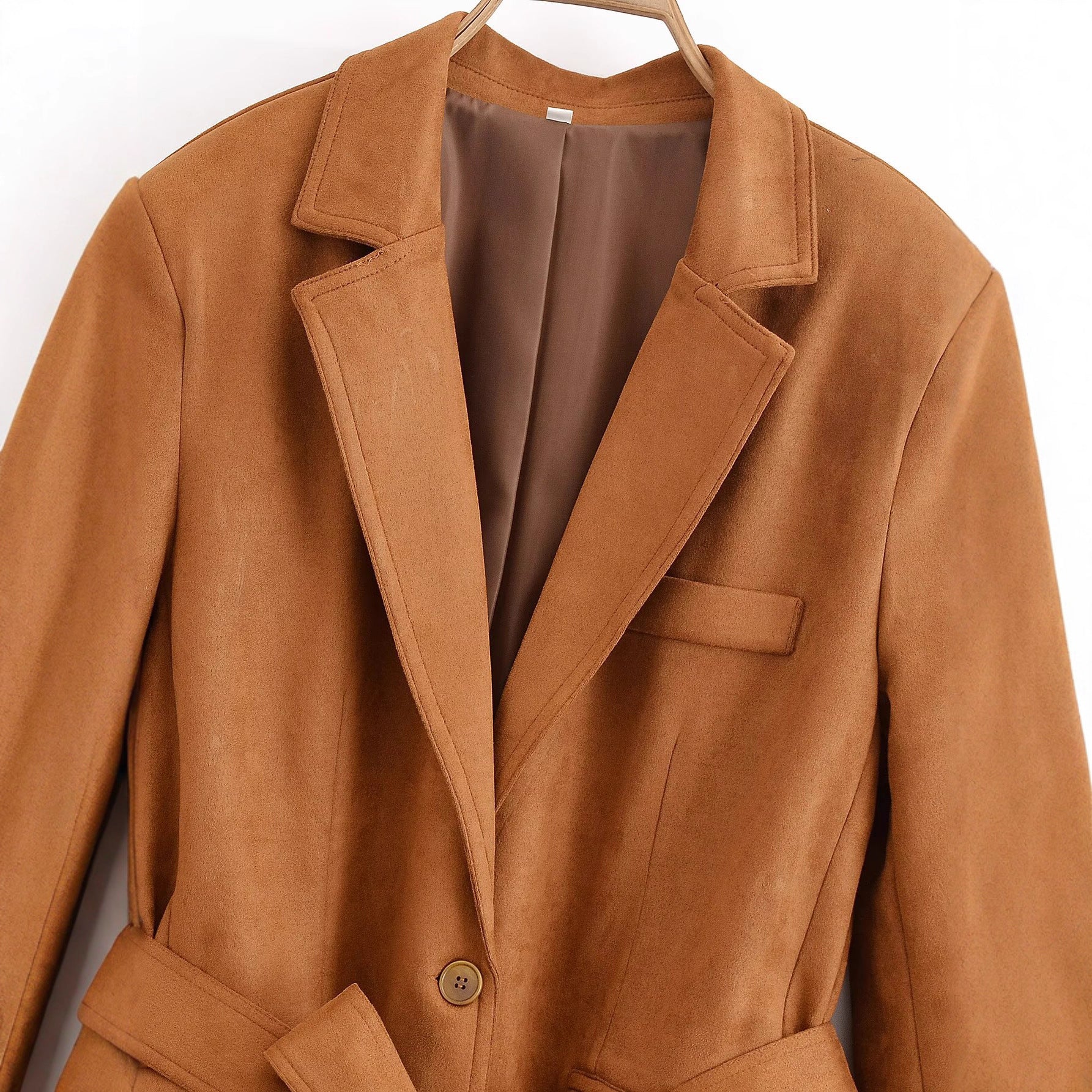 Suede suit with waistband