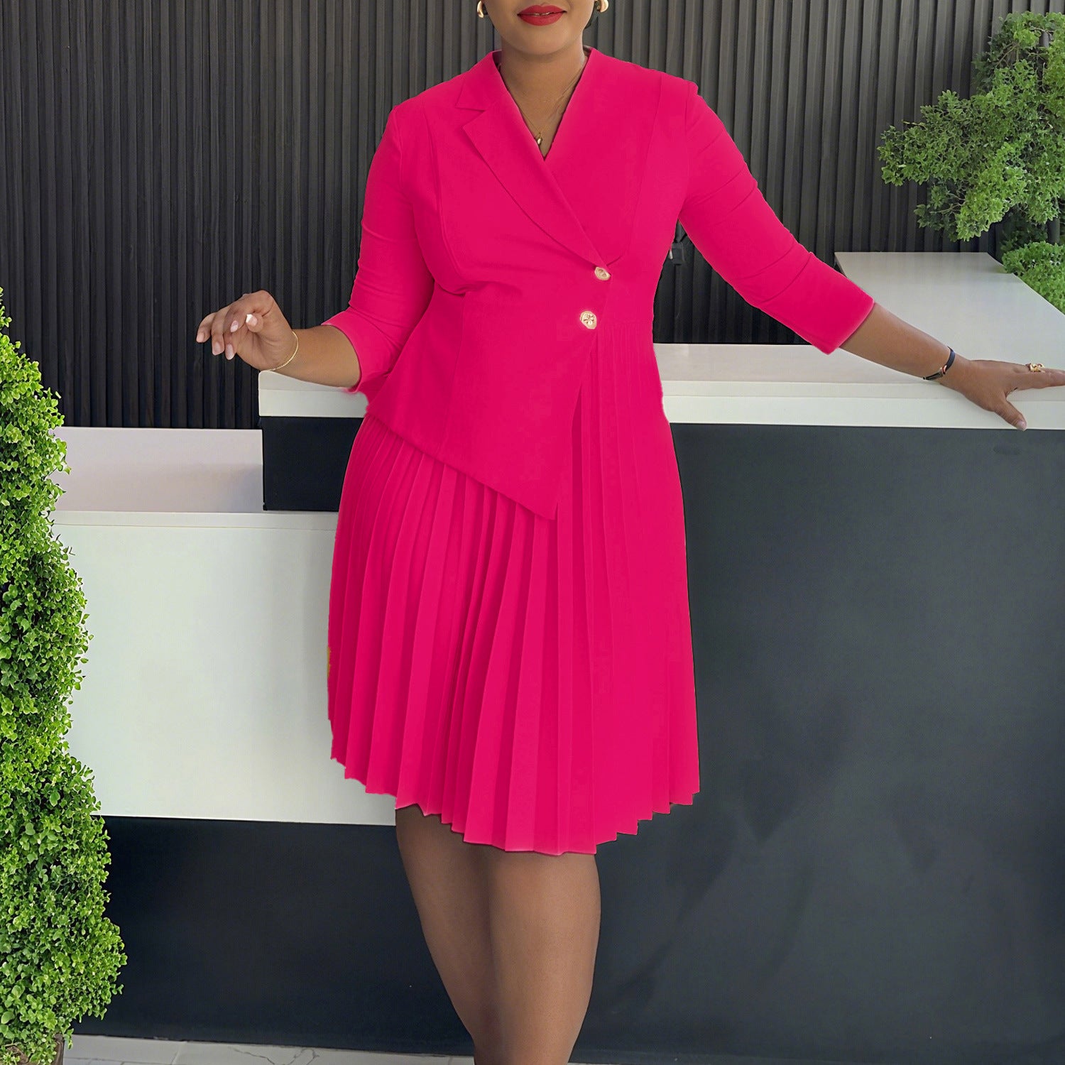 Suit collar pleated dress