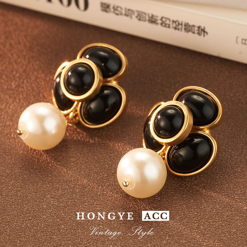 Retro Metal Stud Earrings Enamel Geometric irregularity for Women Jewerly