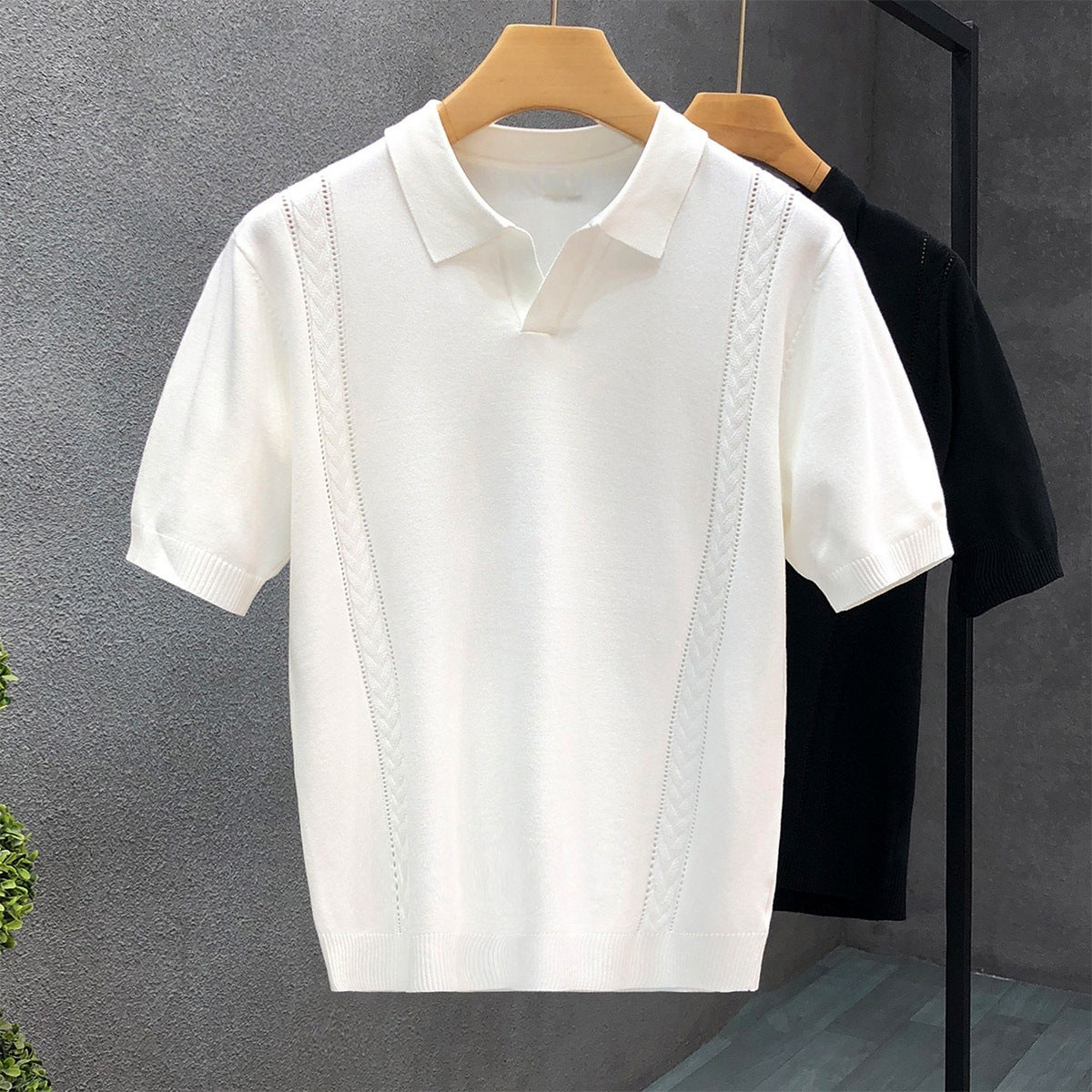 Summer thin half sleeved knitted shirt for men