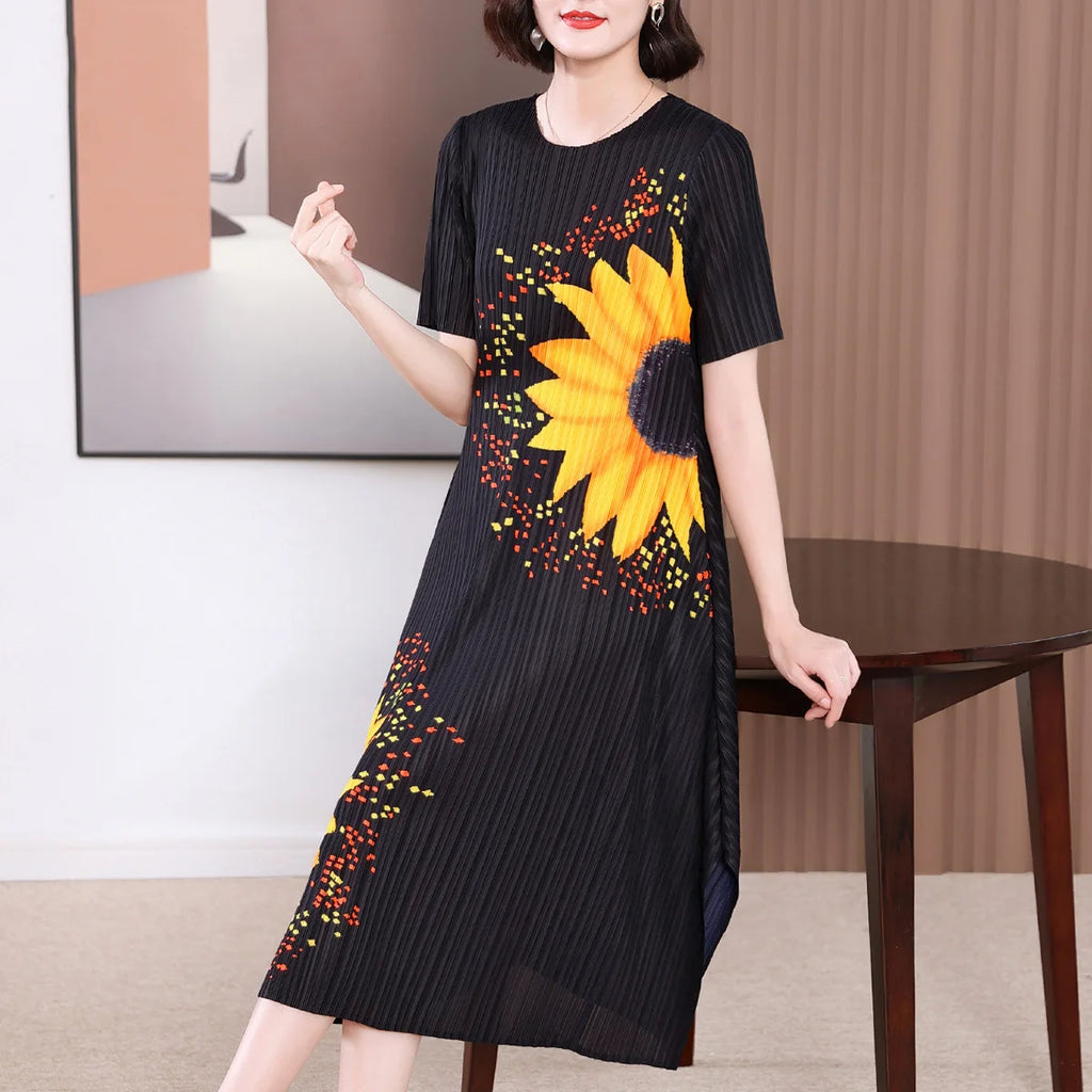 Noble Lady Elegant Casual Miyake Dress  New Arrival Mom Summer Fashion Loose Large Size Women's Pleated Long Dresses Women